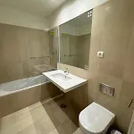 Next Corner Plaza 아파트 *