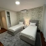 Next Corner Plaza 아파트 *