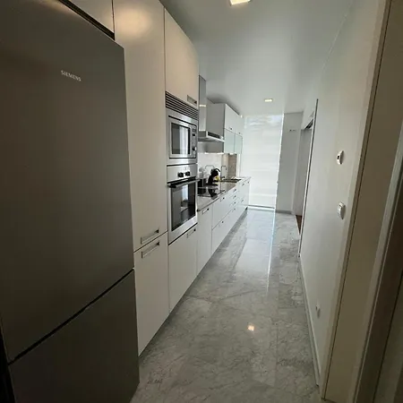 Next Corner Plaza Lejlighed *