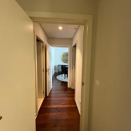 Next Corner Plaza Apartment Funchal (Madeira)