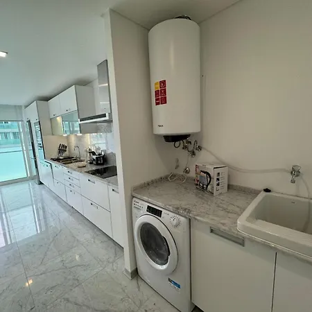 Next Corner Plaza Appartement Funchal (Madeira)