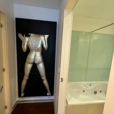 Next Corner Plaza Appartement