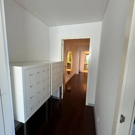 Next Corner Plaza * Funchal (Madeira)